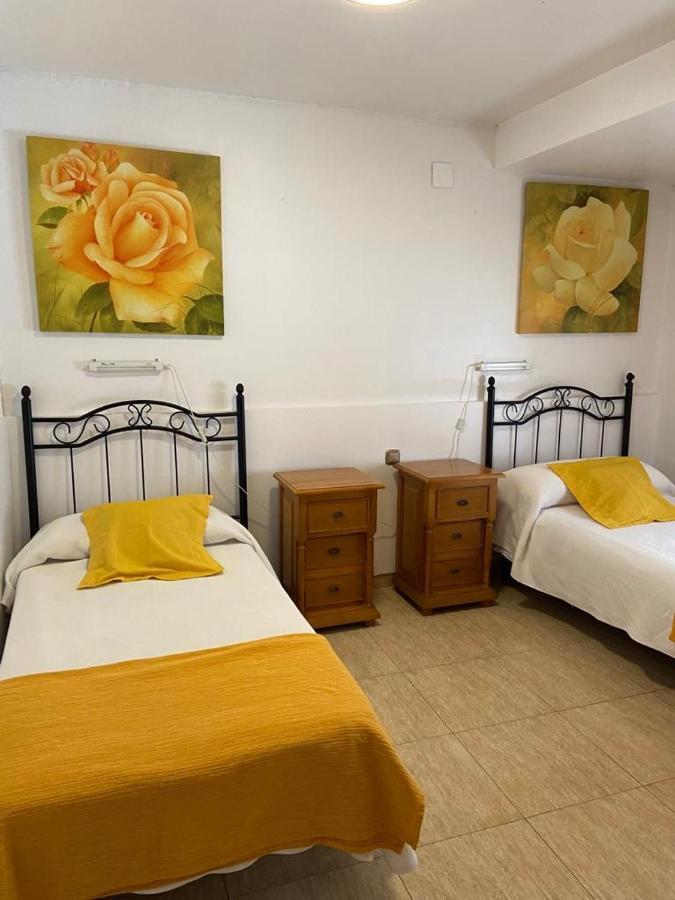 Pension Santa Rita Calatayud Bagian luar foto